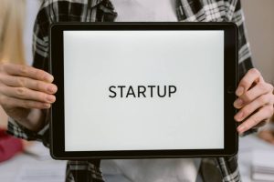 Pourquoi choisir un mastère entrepreneuriat pour lancer son projet